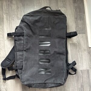 NOBULL Canvas Dufflepack